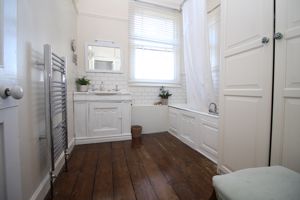 Photo 5- click for photo gallery